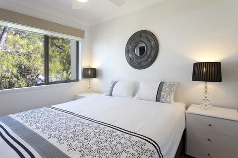 Noosa Shores Resort - Sydney 4u 7