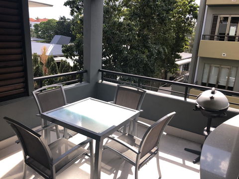 Bella Casa Noosa - Sydney 4u 16