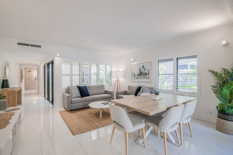 Bella Casa Noosa - Sydney 4u 1