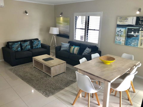 Bella Casa Noosa - Sydney 4u 17