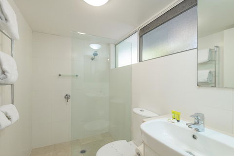 Caribbean Noosa - Sydney 4u 11
