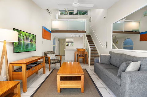 Caribbean Noosa - Sydney 4u 9
