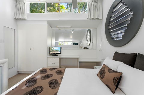 Caribbean Noosa - Sydney 4u 29