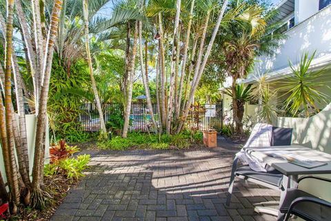 Caribbean Noosa - Sydney 4u 4