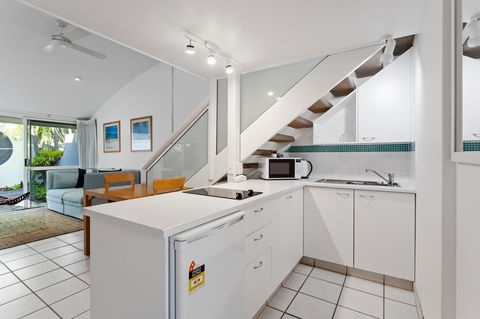 Caribbean Noosa - Sydney 4u 35