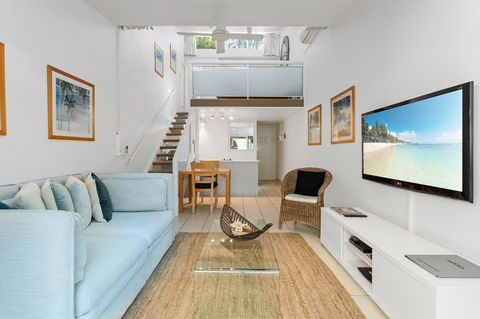 Caribbean Noosa - Sydney 4u 31