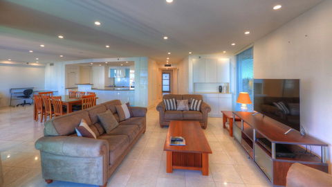 Cilento Mooloolaba - Sydney 4u 20