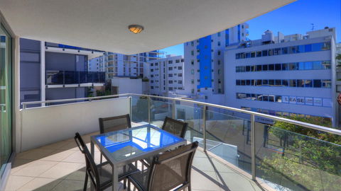 Cilento Mooloolaba - Sydney 4u 10