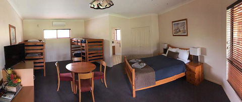 The Bearded Dragon Boutique Hotel - Sydney 4u 8