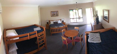 The Bearded Dragon Boutique Hotel - Sydney 4u 10