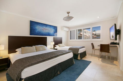 Jacaranda Noosa - Sydney 4u 31