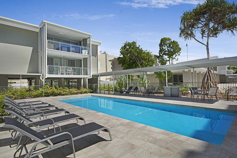 Jacaranda Noosa - Sydney 4u 6