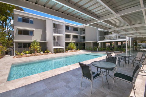 Jacaranda Noosa - Sydney 4u 1