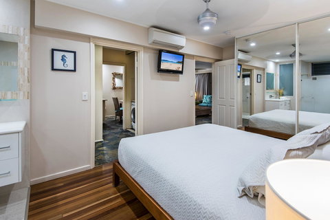 Beach Lodges - Accommodation Sydney 43