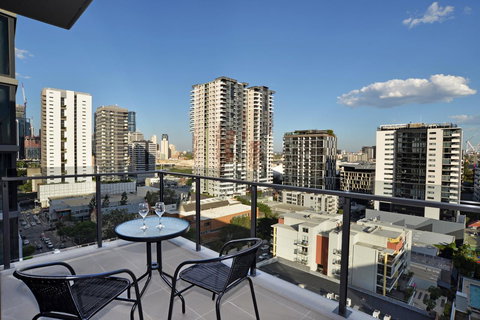 Brisbane One Apartments By CLLIX - Accommodation Sydney 1
