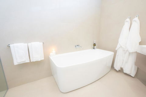Pacific Hotel Cairns - Sydney 4u 23