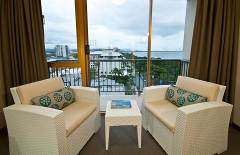 Pacific Hotel Cairns - Sydney 4u 4