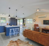 Bed  Breakfast 1 Bedroom Guest House - Sydney 4u