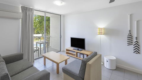 Oaks Port Douglas Resort - Sydney 4u 19
