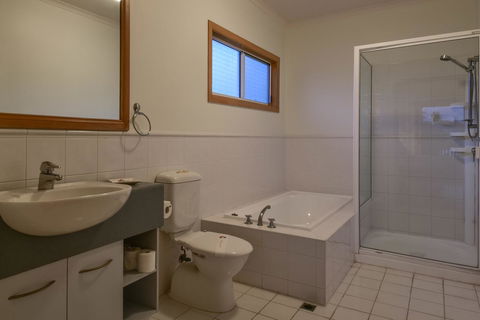 Bella Vista On Nara Pets Welcome - Sydney 4u 16