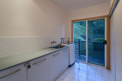 Bella Vista On Nara Pets Welcome - Sydney 4u 19