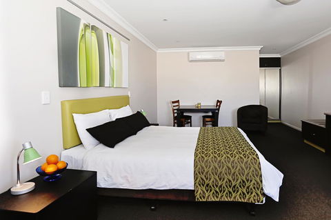 Drovers Motor Inn - Sydney 4u 9