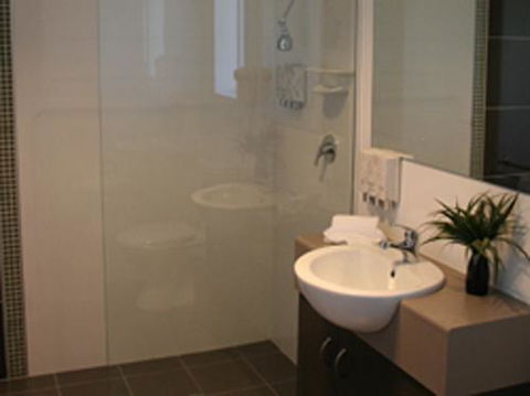 Drovers Motor Inn - Sydney 4u 4