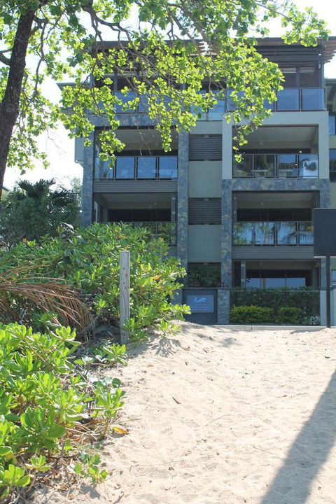 Sea Point On Trinity Beach - Accommodation Sydney 5
