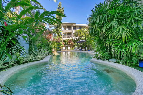 Sea Point On Trinity Beach - Accommodation Sydney 0
