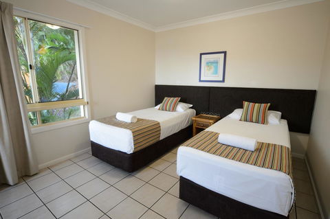 Martinique Whitsunday Resort - Sydney 4u 38