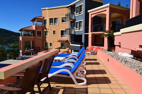 Martinique Whitsunday Resort - Sydney 4u 9
