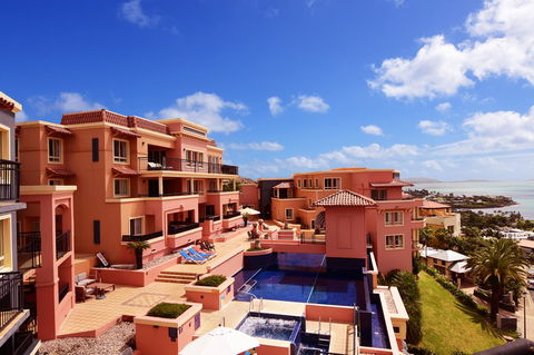 Martinique Whitsunday Resort - Sydney 4u 16