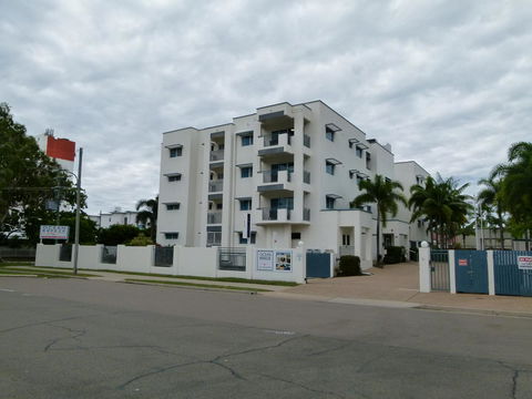 Madison Ocean Breeze Apartments - Sydney 4u 6