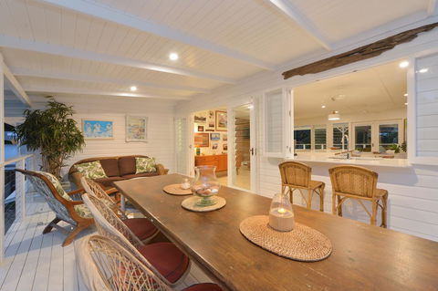 Jamaica Beach House - Accommodation Sydney 36