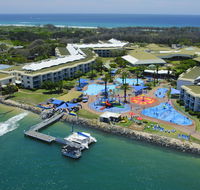 Sea World Resort  Water Park - Sydney 4u
