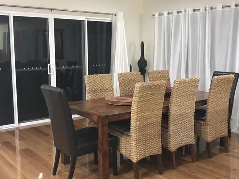 Whitsunday Luxury Homes - Sydney 4u 35