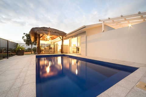 Whitsunday Luxury Homes - Sydney 4u 0
