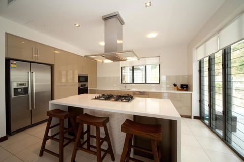 The Boathouse Apartments - Sydney 4u 22