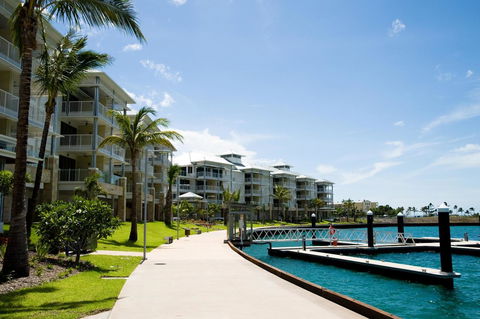 The Boathouse Apartments - Sydney 4u 24