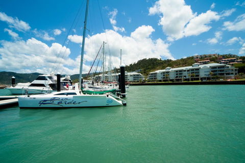 The Boathouse Apartments - Sydney 4u 4