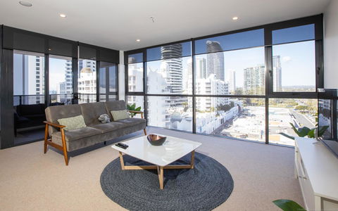 Qube Broadbeach - Sydney 4u 14
