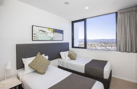 Qube Broadbeach - Sydney 4u 2