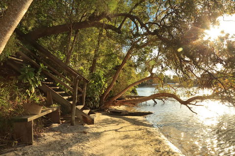 Serenity Apartments Noosa - Sydney 4u 4