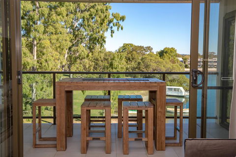 Sun Lagoon Resort - Sydney 4u 6