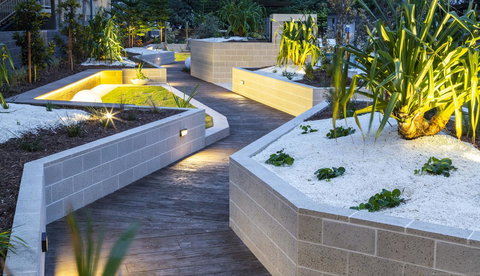 Boardwalk Burleigh Beach - Official - Accommodation Sydney 34