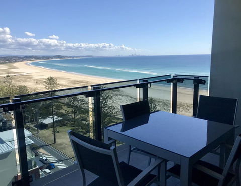 Iconic Kirra Beach Resort - Sydney 4u 18