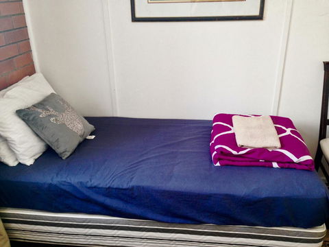 XYL Pets Friendly Seaside Boutique Guesthouse - Sydney 4u 43