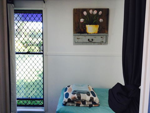 XYL Pets Friendly Seaside Boutique Guesthouse - Sydney 4u 7