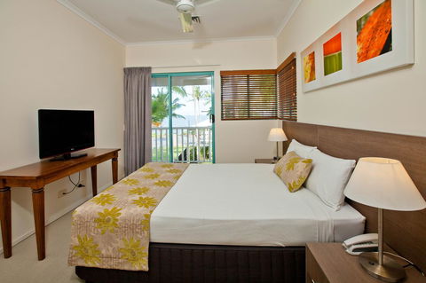 Coral Sands Beachfront Resort - Sydney 4u 7