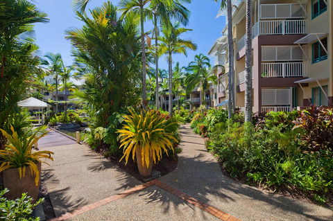 Coral Sands Beachfront Resort - Sydney 4u 33